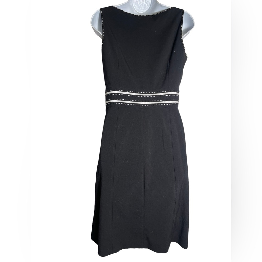 Ann Taylor dress size 4 sleeveless black dress with white stitching ๐คโ - Picture 3 of 4